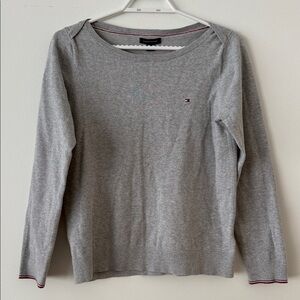 Tommy Hilfiger Light Gray Crewneck Sweater with Subtle Logo